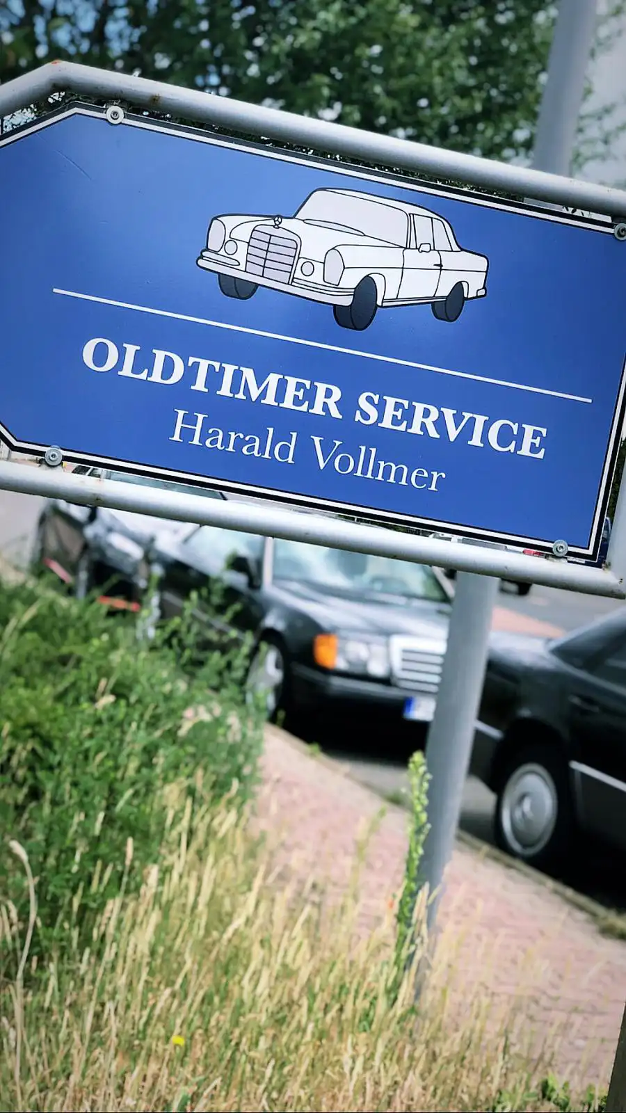 Wegweiser Oldtimer Service Harald Vollmer